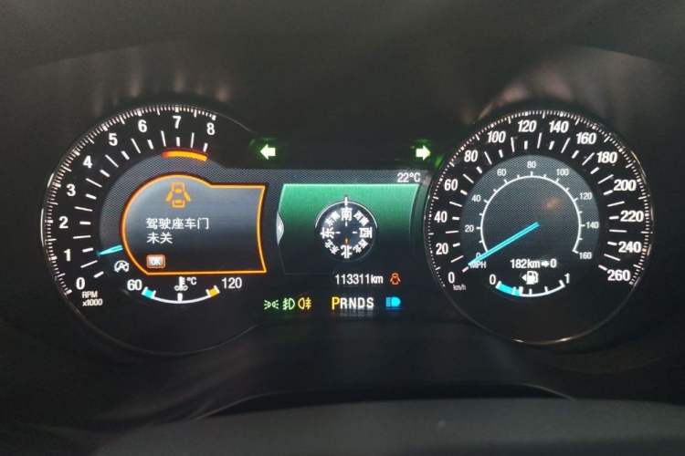 Used Ford Taurus 2018 EcoBoost 245 Premier Edition China V Standard Odometer Close Up