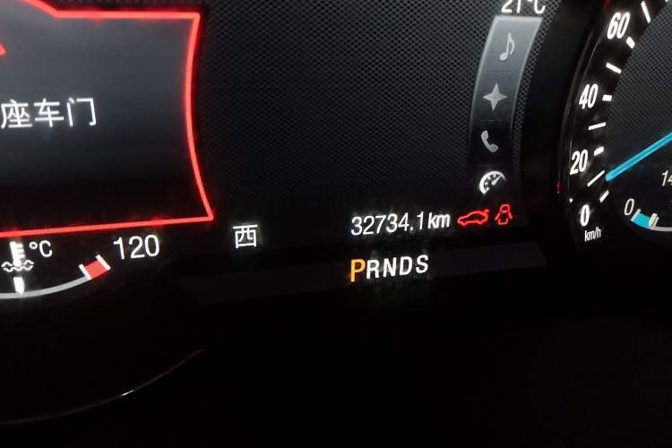 Used Ford Taurus 2018 EcoBoost 245 Premier Edition China V Standard Odometer Close Up