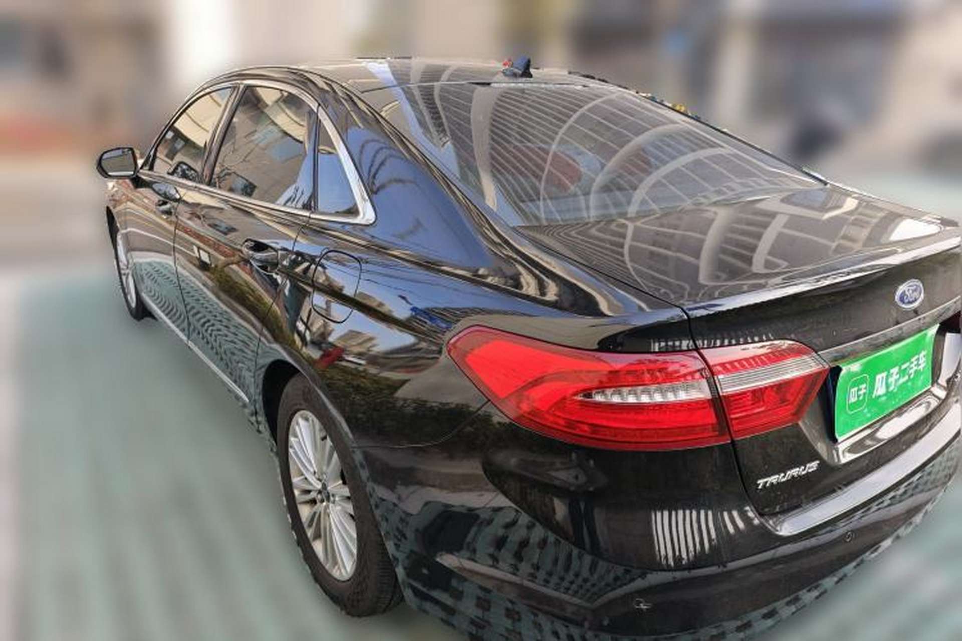 Used Ford Taurus 2018 EcoBoost 245 Fashion Edition China V Standard Rear Left 45 Deg