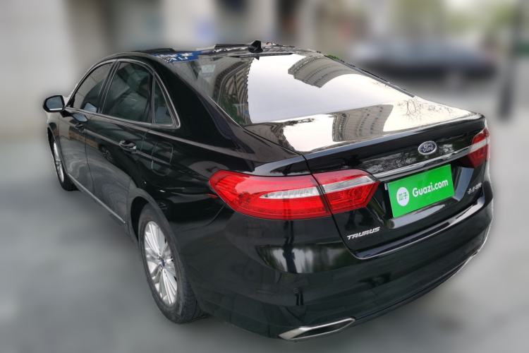 Used Ford Taurus 2018 EcoBoost 245 Fashion Edition China V Standard Rear Left 45 Deg