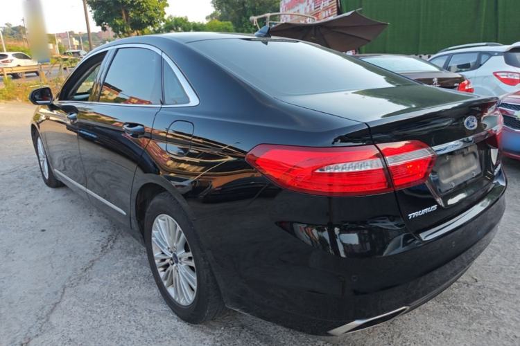 Used Ford Taurus 2018 EcoBoost 245 Fashion Edition China V Standard Rear Left 45 Deg