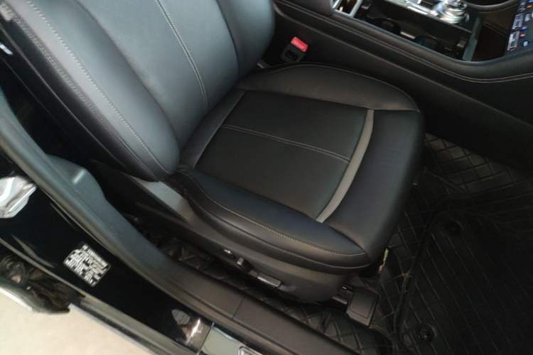 Used Ford Taurus 2018 EcoBoost 245 Premier Edition China V Standard Right Front Seat