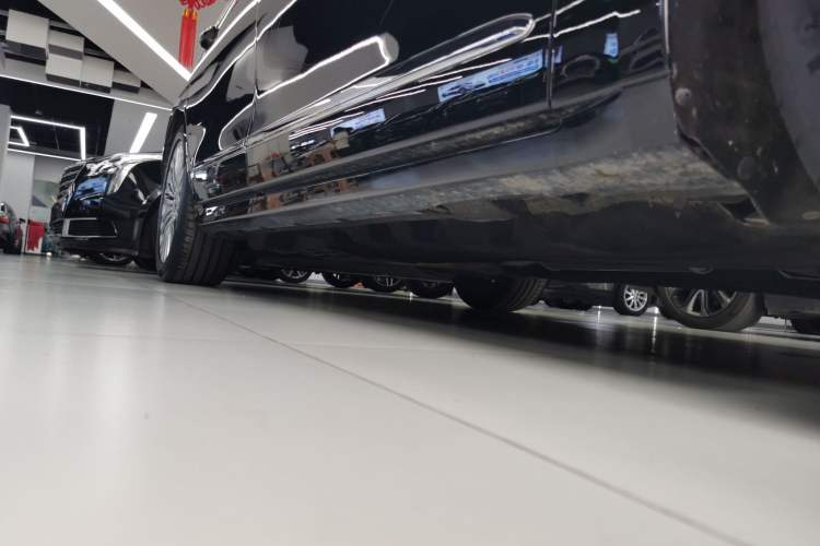 Used Ford Taurus 2018 EcoBoost 245 Premier Edition China VI Standard Right Side Sill