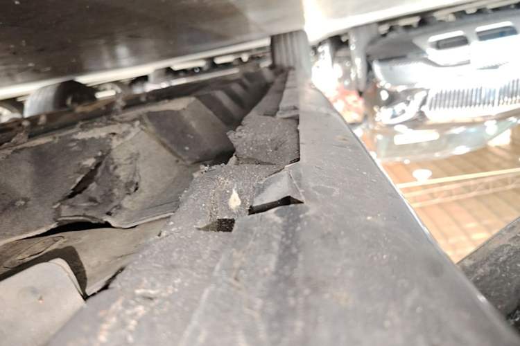 Used Ford Taurus 2018 EcoBoost 245 Premier Edition China V Standard Right Side Sill