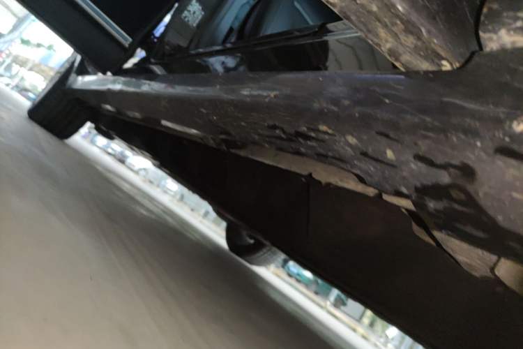 Used Ford Taurus 2018 EcoBoost 245 Premier Edition China V Standard Right Side Sill