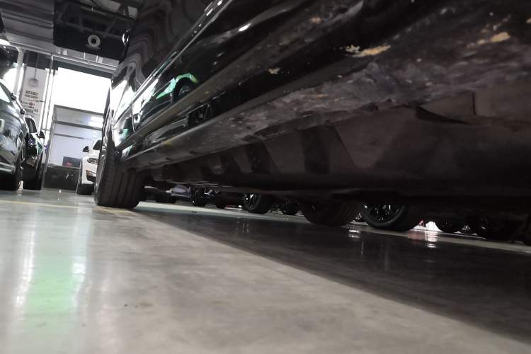 Used Ford Taurus 2018 EcoBoost 245 Premier Edition China V Standard Right Side Sill