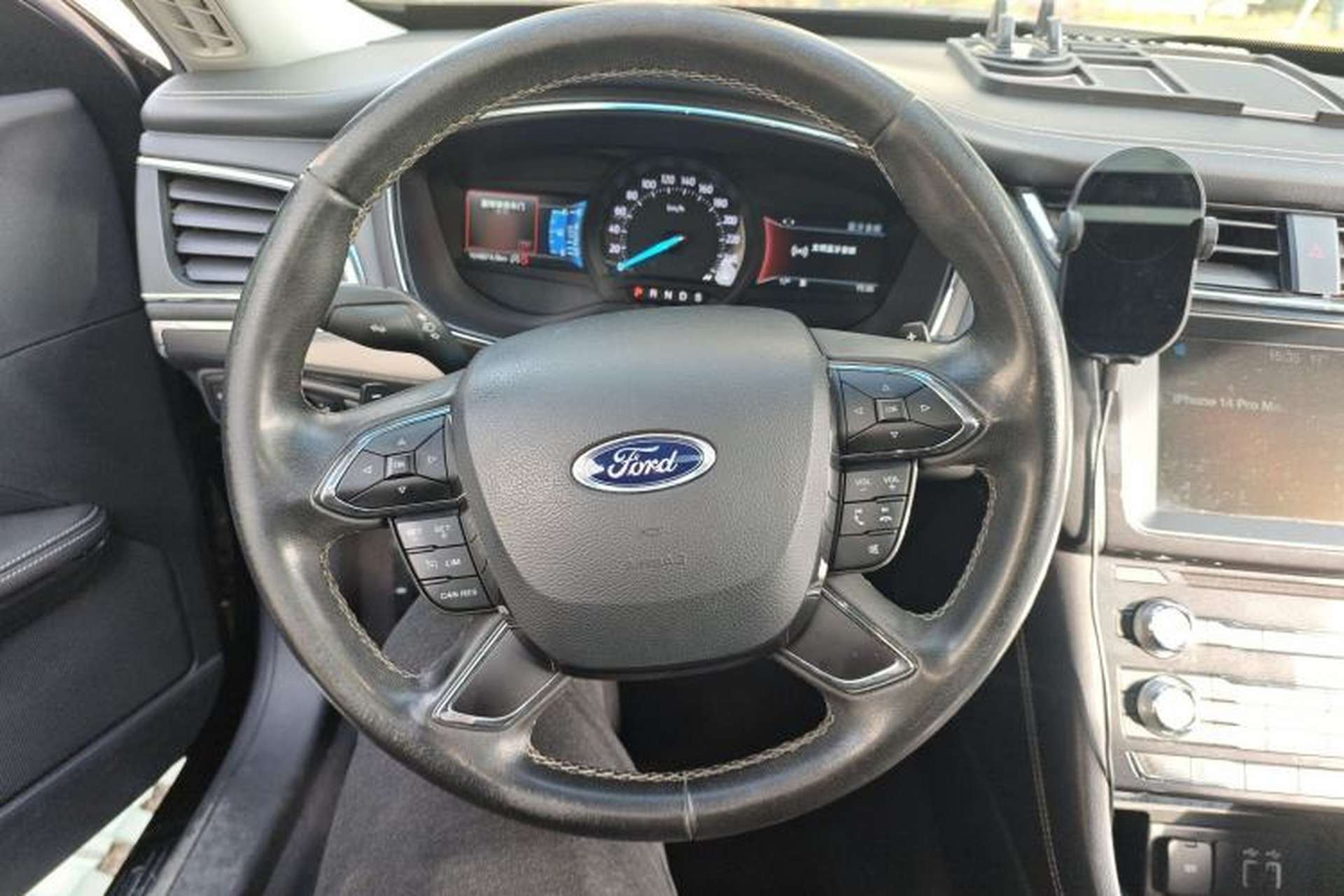 Used Ford Taurus 2018 EcoBoost 245 Fashion Edition China V Standard Steering Wheel