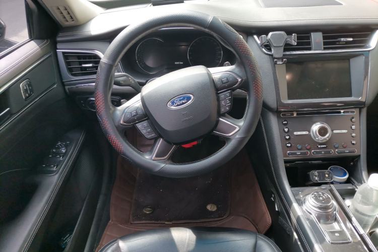 Used Ford Taurus 2018 EcoBoost 245 Premier Edition China V Standard Steering Wheel