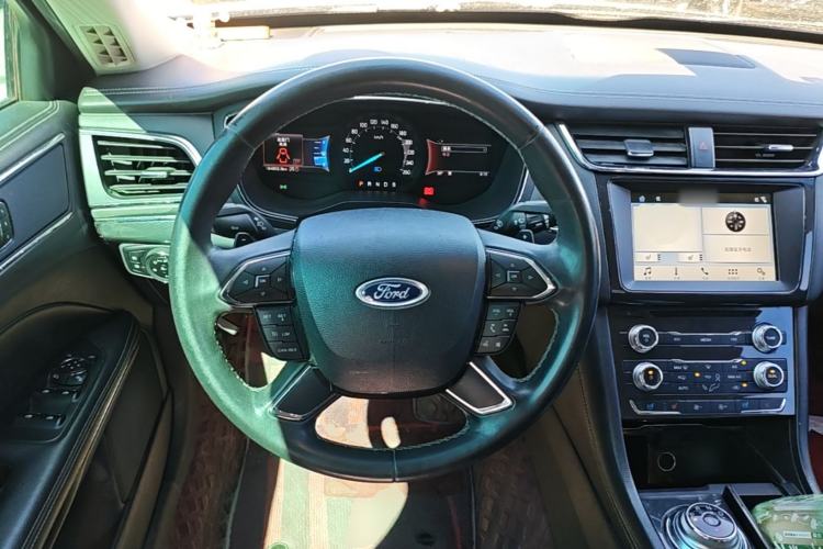 Used Ford Taurus 2018 EcoBoost 245 Fashion Edition China VI Standard Steering Wheel