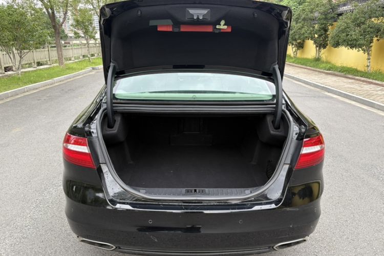 Used Ford Taurus 2018 EcoBoost 245 Fashion Edition China V Standard Trunk