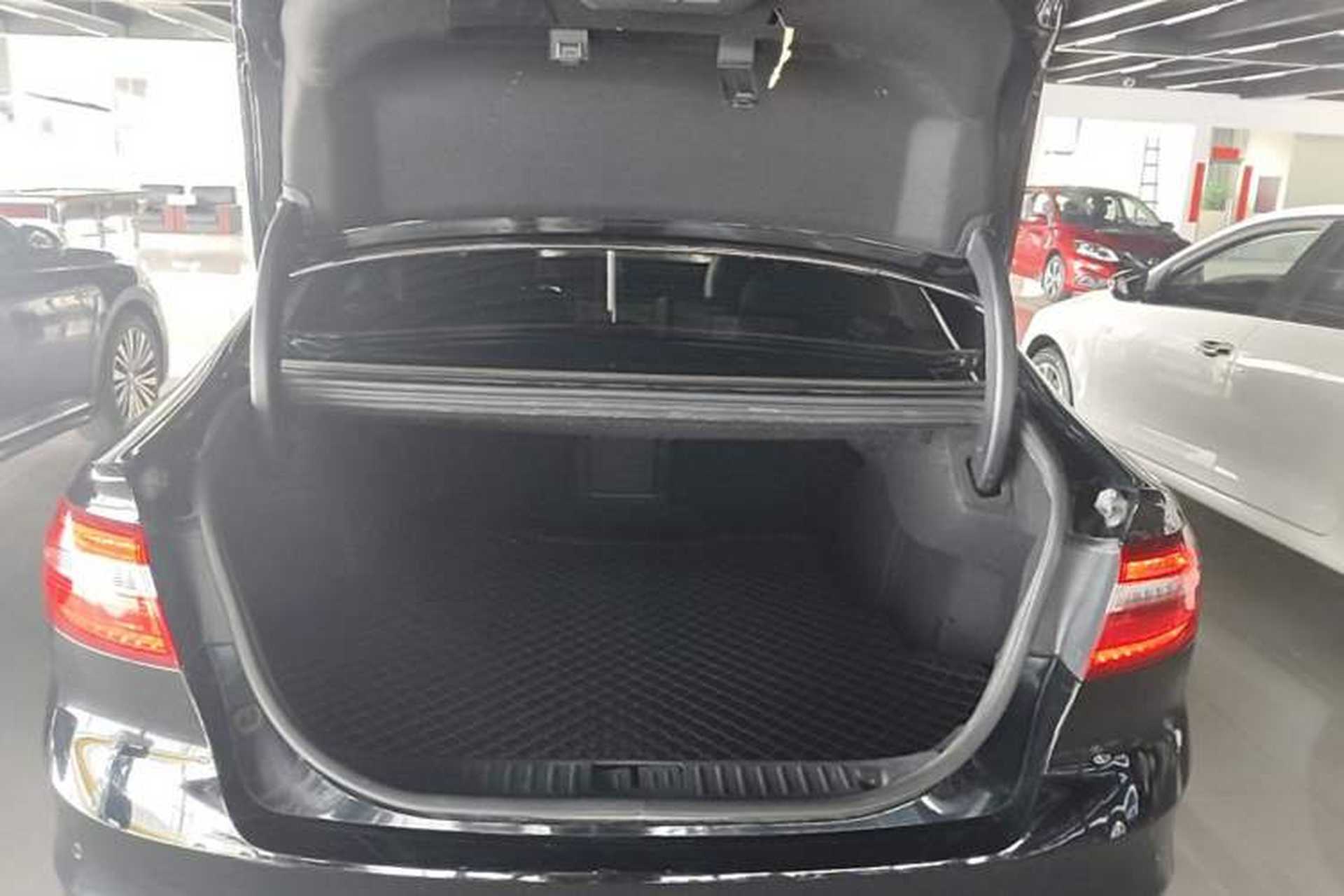 Used Ford Taurus 2018 EcoBoost 245 Fashion Edition China VI Standard Trunk