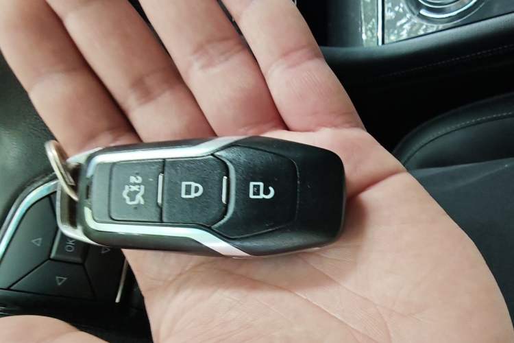 Used Ford Taurus 2018 EcoBoost 245 Fashion Edition China V Standard Vehicle Key