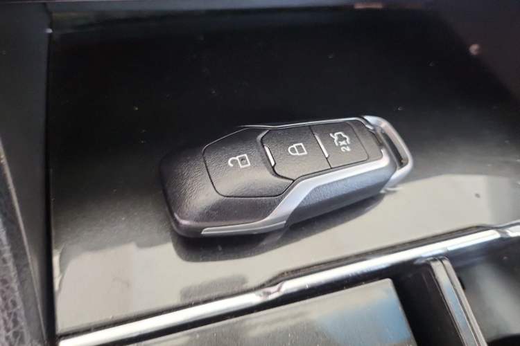 Used Ford Taurus 2018 EcoBoost 245 Fashion Edition China V Standard Vehicle Key