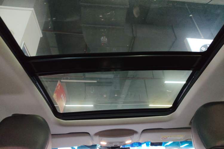 Used Ford Taurus 2018 EcoBoost 245 Fashion Edition China V Standard Headliner