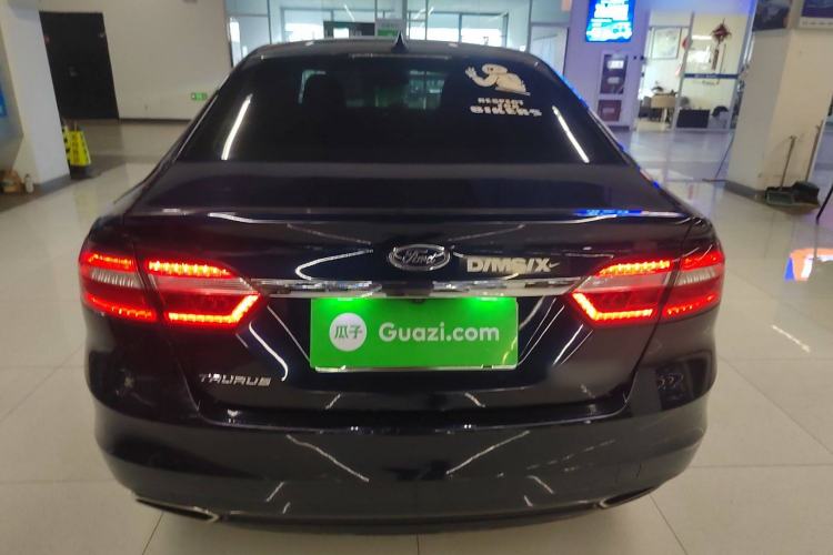 Used Ford Taurus 2018 EcoBoost 180 Luxury Model Rear