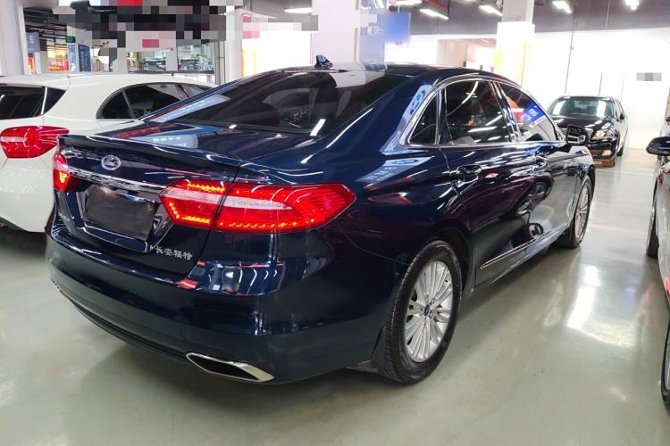 Used Ford Taurus 2018 EcoBoost 245 Fashion Edition China V Standard Rear Right 45 Deg