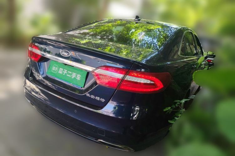 Used Ford Taurus 2018 EcoBoost 245 Premier Edition China V Standard Rear Right 45 Deg