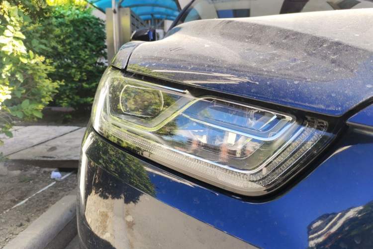 Used Ford Taurus 2018 EcoBoost 245 Premier Edition China V Standard Right Front Headlight