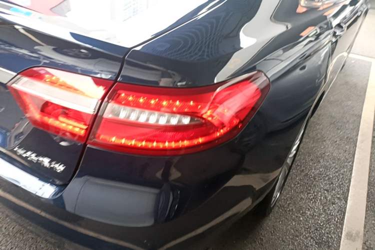 Used Ford Taurus 2018 EcoBoost 245 Premier Edition China V Standard Right Rear Taillight