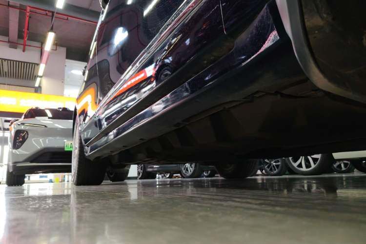 Used Ford Taurus 2018 EcoBoost 245 Fashion Edition China V Standard Right Side Sill