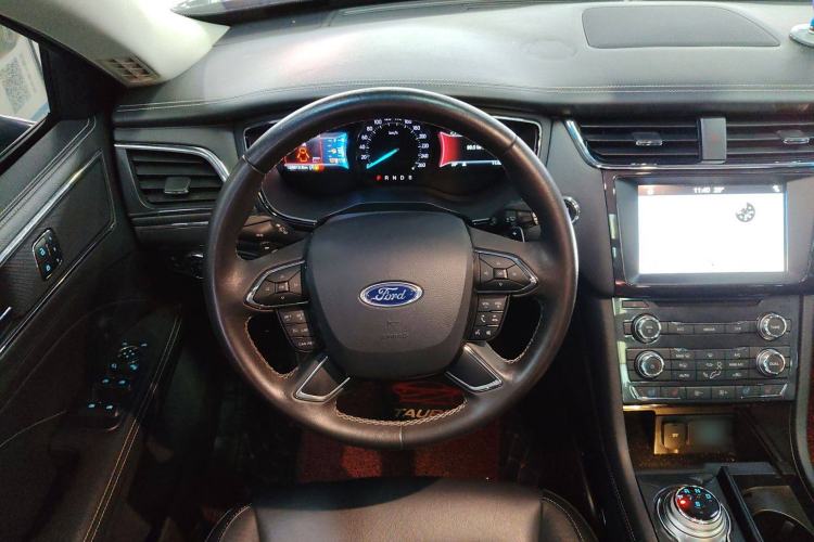 Used Ford Taurus 2018 EcoBoost 245 Fashion Edition China V Standard Steering Wheel