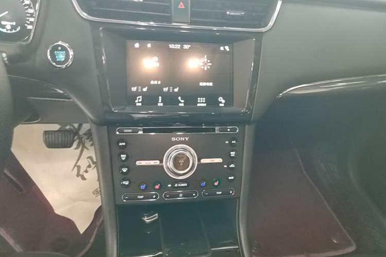 Used Ford Taurus 2018 EcoBoost 245 Premier Edition China V Standard Audio And AC Panel