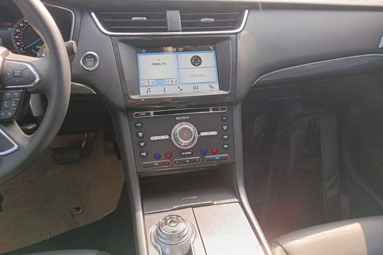 Used Ford Taurus 2018 EcoBoost 245 Premier Edition China V Standard Audio And AC Panel