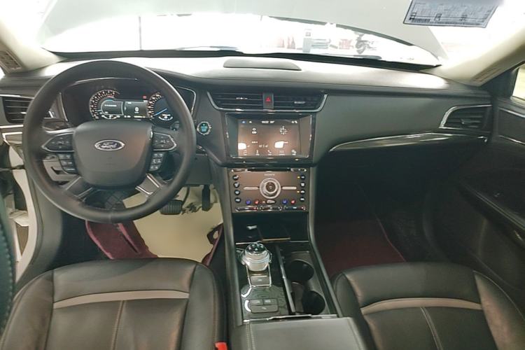 Used Ford Taurus 2018 EcoBoost 245 Premier Edition China V Standard Center Console