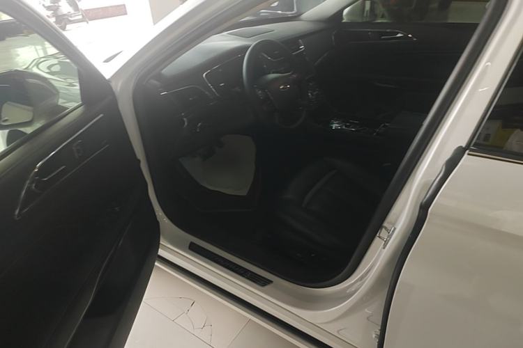 Used Ford Taurus 2018 EcoBoost 245 Premier Edition China V Standard Driver Seat