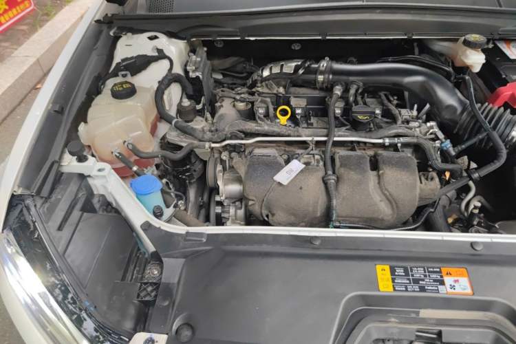 Used Ford Taurus 2018 EcoBoost 245 LTD Limited Edition China V Standard Engine Bay Right