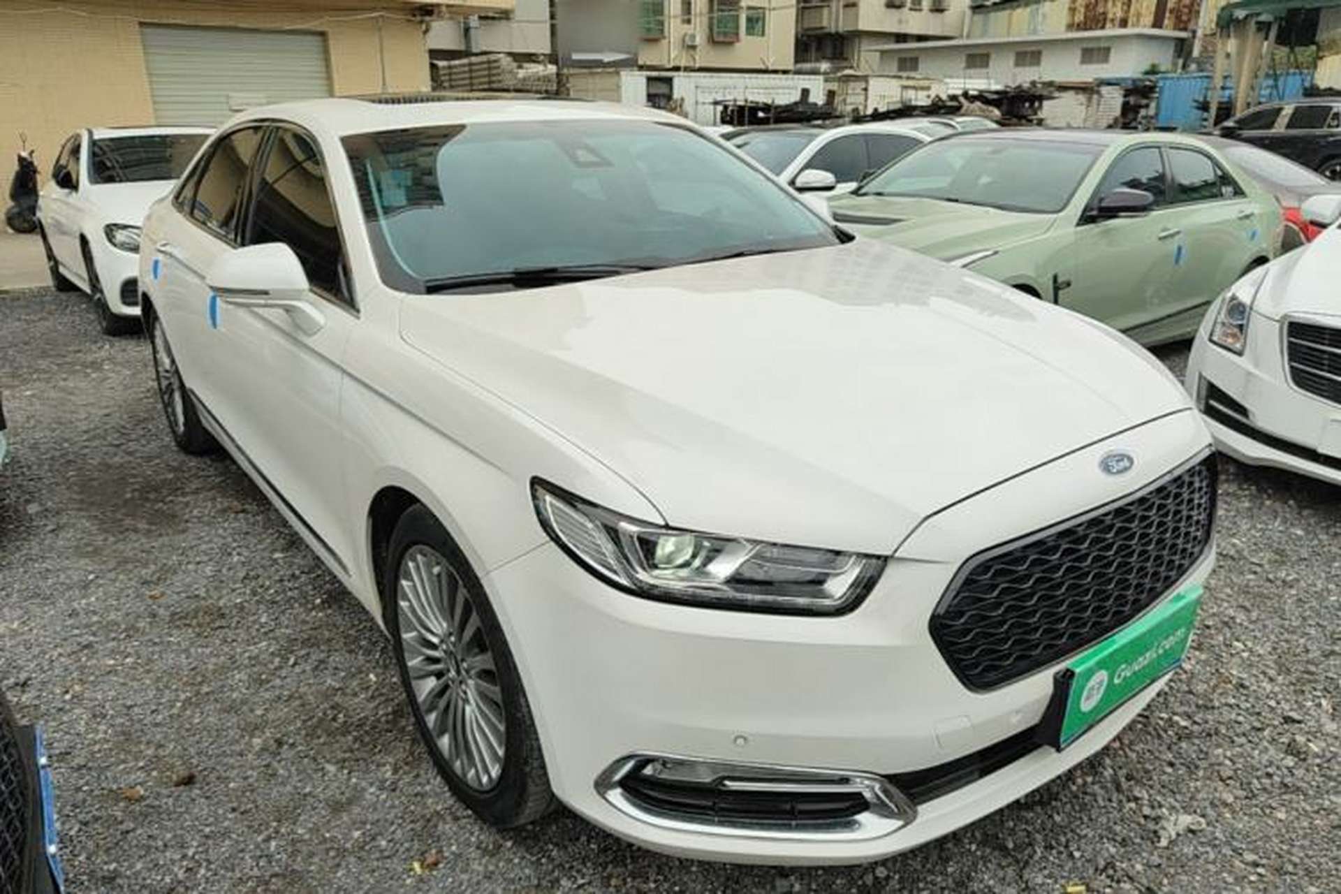 Used Ford Taurus 2018 EcoBoost 245 Premier Edition China VI Standard Exterior 1
