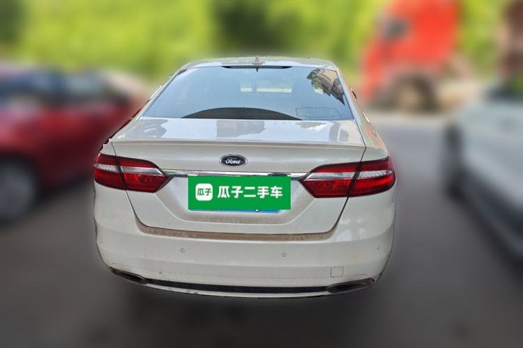 Used Ford Taurus 2018 EcoBoost 245 Fashion Edition China V Standard Exterior 4