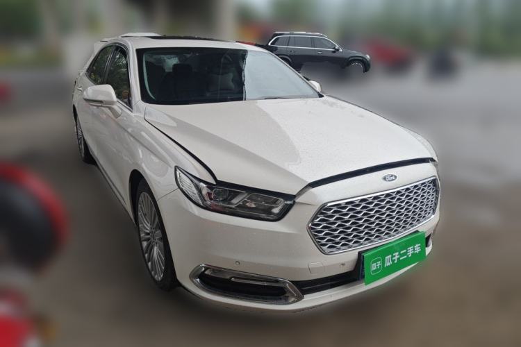 Used Ford Taurus 2018 EcoBoost 245 Premier Edition China VI Standard Front Right 45 Deg