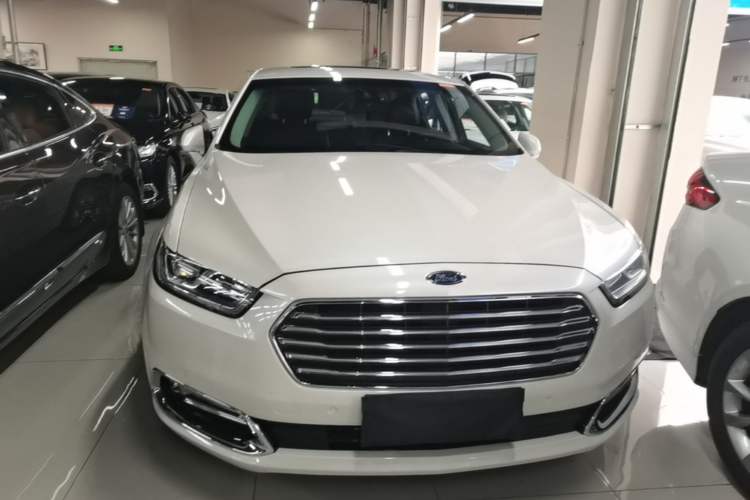 Used Ford Taurus 2018 EcoBoost 245 Premier Edition China V Standard Front