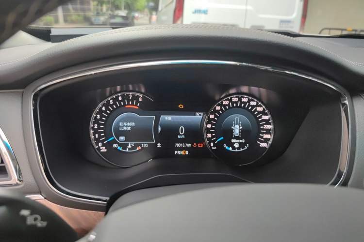 Used Ford Taurus 2018 EcoBoost 245 LTD Limited Edition China V Standard Instrument Cluster