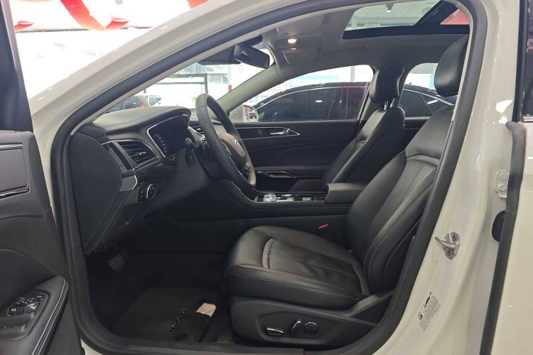 Used Ford Taurus 2018 EcoBoost 245 Premier Edition China VI Standard Interior 6