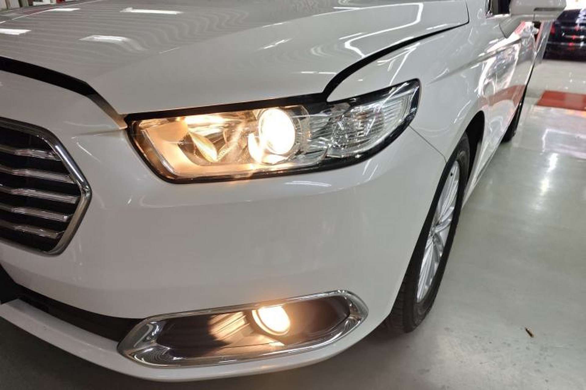 Used Ford Taurus 2018 EcoBoost 245 Fashion Edition China V Standard Left Front Headlight