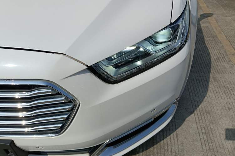 Used Ford Taurus 2018 EcoBoost 245 Premier Edition China V Standard Left Front Headlight