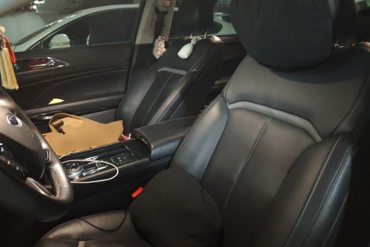 Used Ford Taurus 2018 EcoBoost 245 Premier Edition China V Standard Left Front Seat