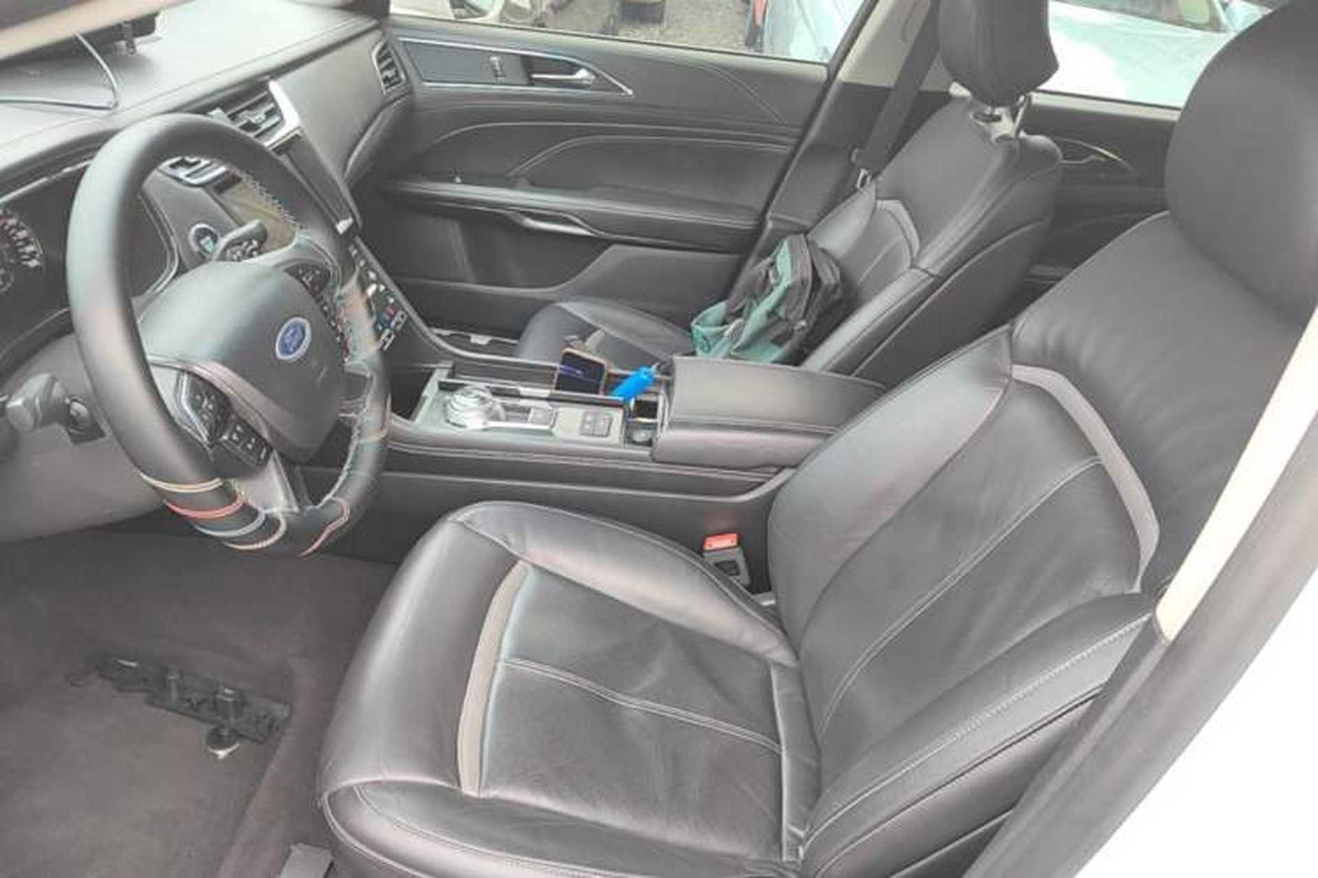 Used Ford Taurus 2018 EcoBoost 245 Premier Edition China VI Standard Left Front Seat