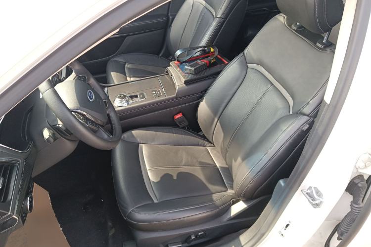 Used Ford Taurus 2018 EcoBoost 245 Premier Edition China V Standard Left Front Seat