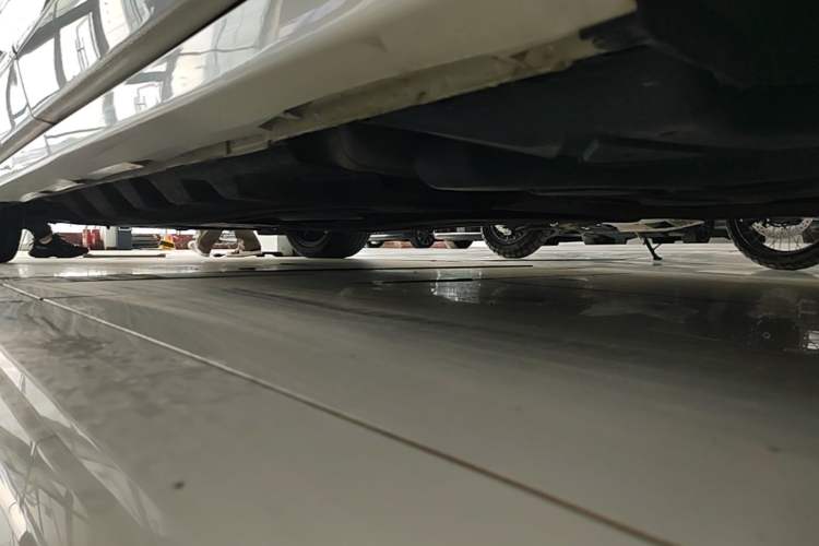 Used Ford Taurus 2018 EcoBoost 245 Premier Edition China V Standard Left Side Sill