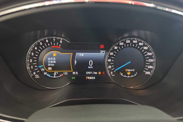 Used Ford Taurus 2018 EcoBoost 245 Premier Edition China VI Standard Odometer Close Up
