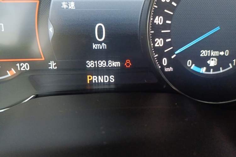 Used Ford Taurus 2018 EcoBoost 245 Premier Edition China VI Standard Odometer Close Up
