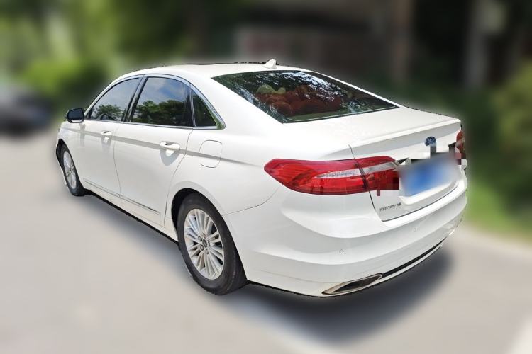 Used Ford Taurus 2018 EcoBoost 245 Fashion Edition China V Standard Rear Left 45 Deg