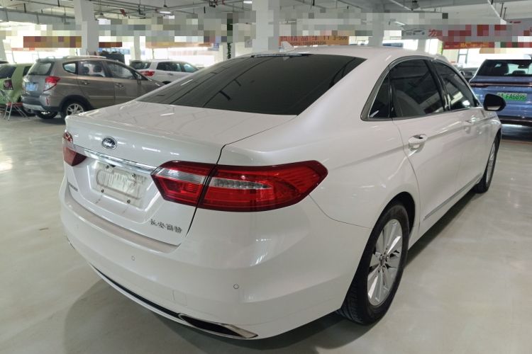 Used Ford Taurus 2018 EcoBoost 180 Luxury Model Rear Right 45 Deg