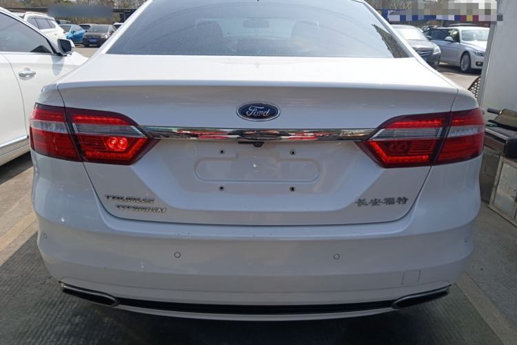Used Ford Taurus 2018 EcoBoost 245 Premier Edition China V Standard Rear