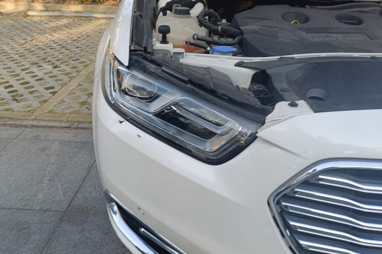 Used Ford Taurus 2018 EcoBoost 245 Premier Edition China VI Standard Right Front Headlight