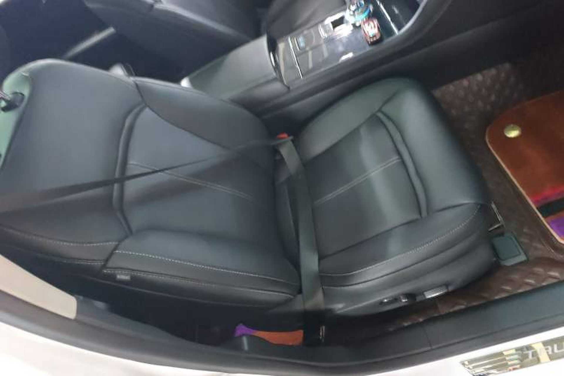Used Ford Taurus 2018 EcoBoost 245 Fashion Edition China V Standard Right Front Seat