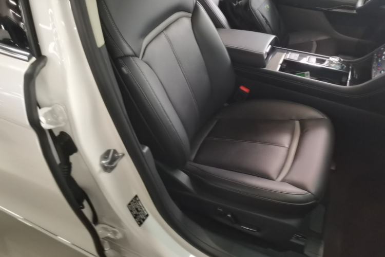 Used Ford Taurus 2018 EcoBoost 245 Premier Edition China V Standard Right Front Seat
